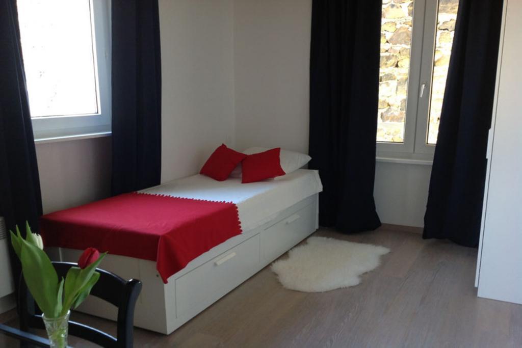 La Maison De Maidara Bed and Breakfast Olby Habitación foto